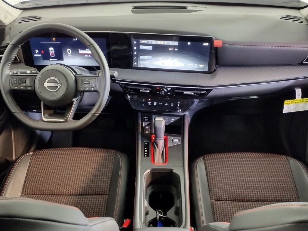 2025 Nissan Kicks SR - Photo 15