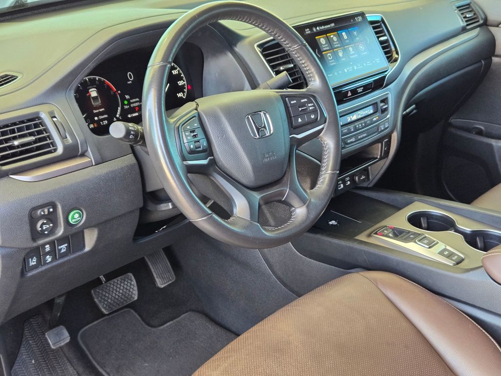 Used 2025 Honda Ridgeline Truck