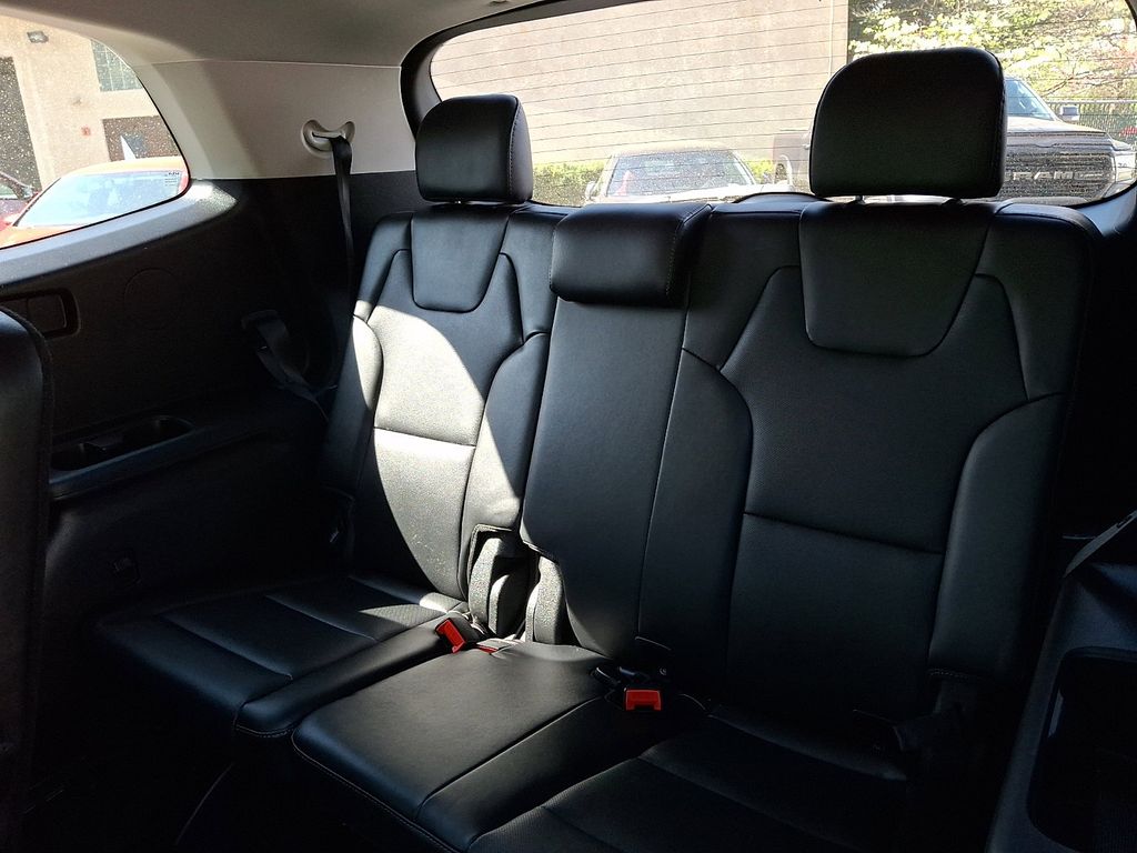 2023 Kia Telluride S - Photo 10