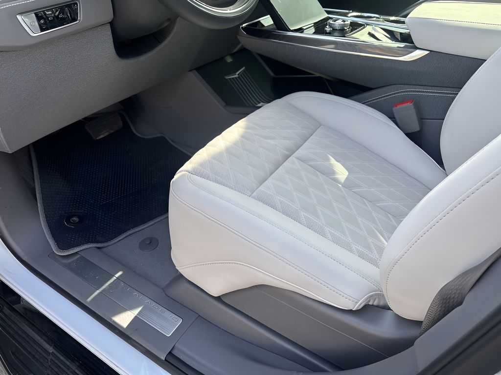 New 2026 White Cadillac Luxury image 28