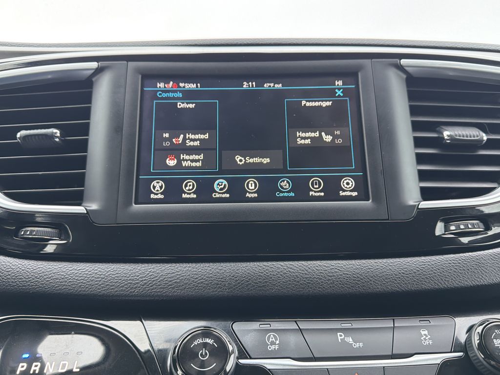 View vehicle photo 6