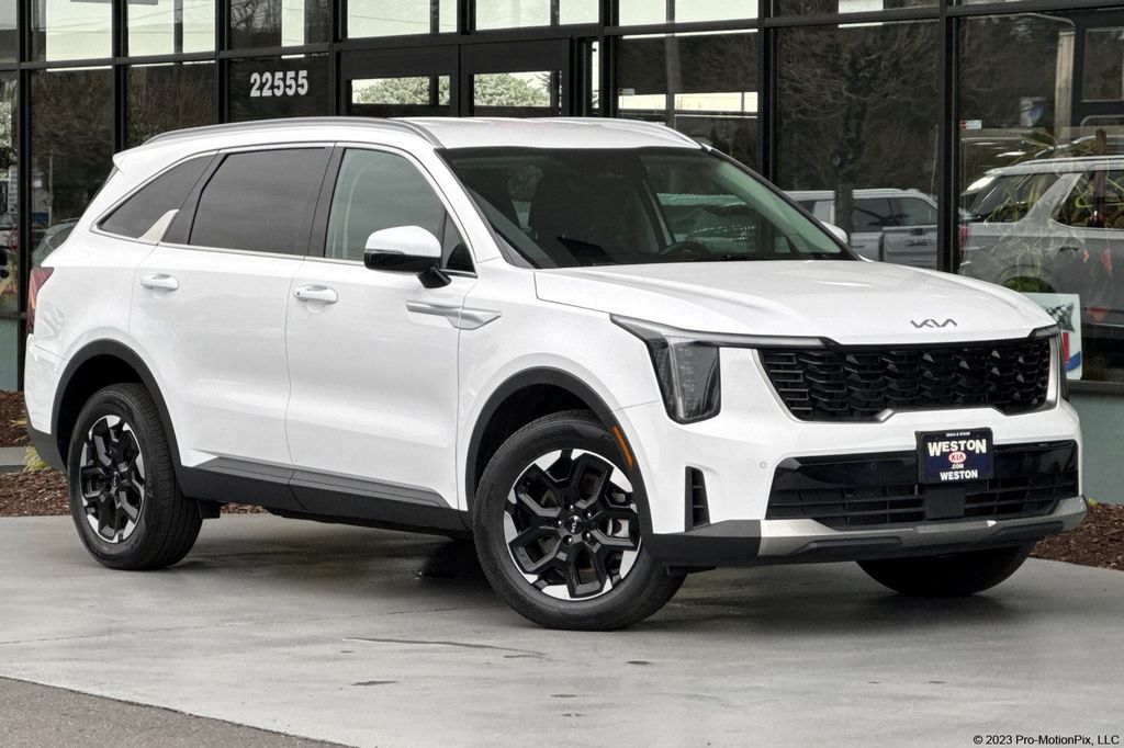 used 2025 Kia Sorento car, priced at $31,965