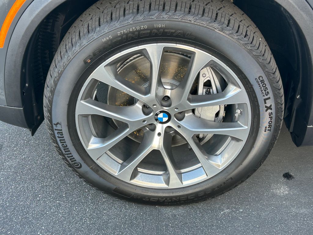 Thumbnail: 2026 BMW X5 - 3