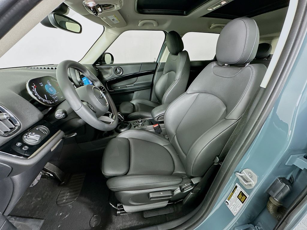 Thumbnail: 2024 MINI Cooper Countryman - 21