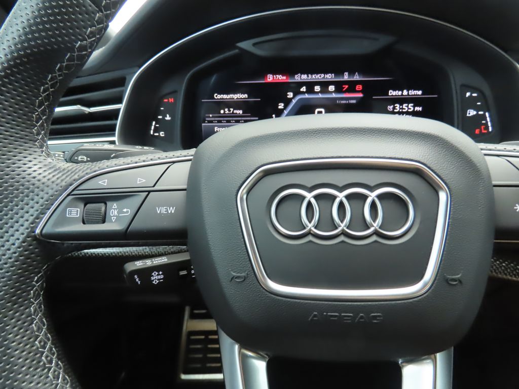 2022 Audi SQ8 Premium Plus 11
