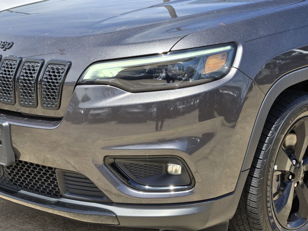 used 2020 Jeep Cherokee car, priced at $19,492