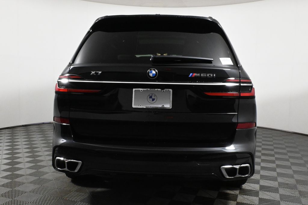 2025 BMW X7 M60i 6