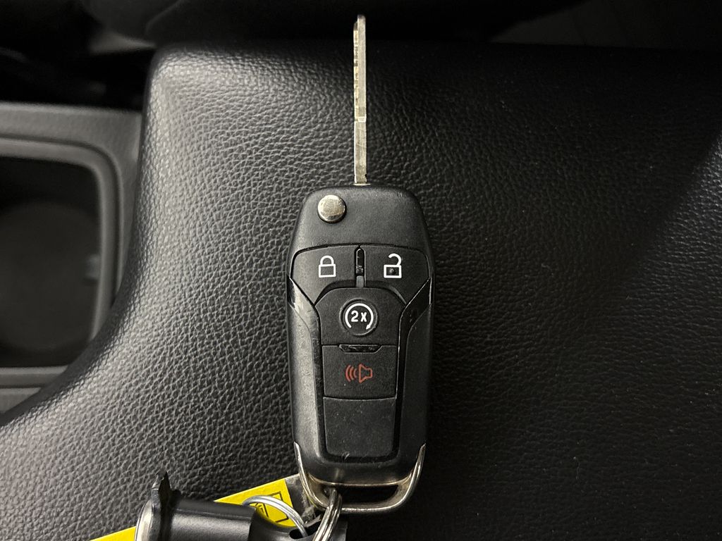 Certified Used 2019 Gray Ford XLT image 32