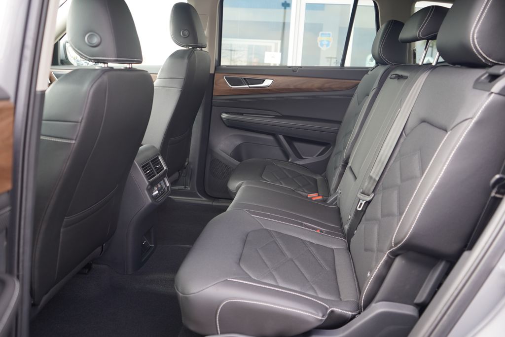 Thumbnail: 2026 Volkswagen Atlas - 7