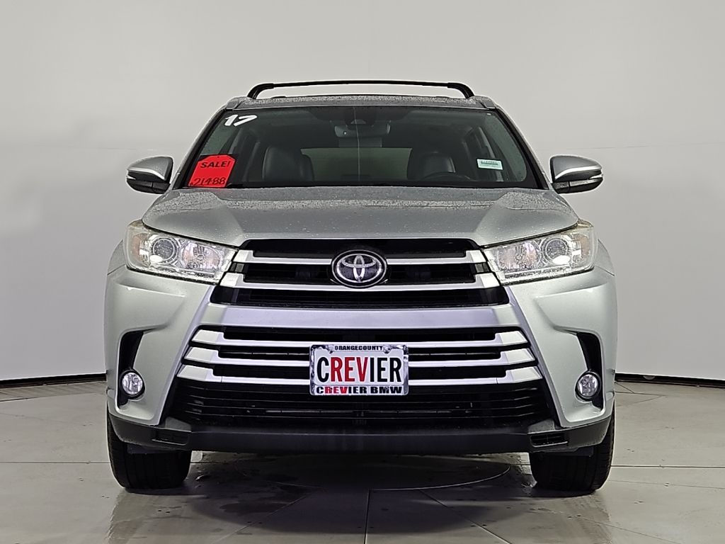 Thumbnail: 2017 Toyota Highlander - 3