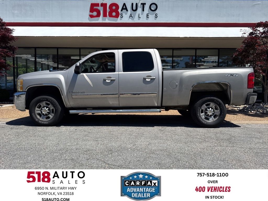 Silver Birch Metallic 2008 Chevrolet Silverado 2500HD LTZ Crew Cab 4WD Pickup Truck Four-Wheel Drive 6-Speed Automatic Overdrive