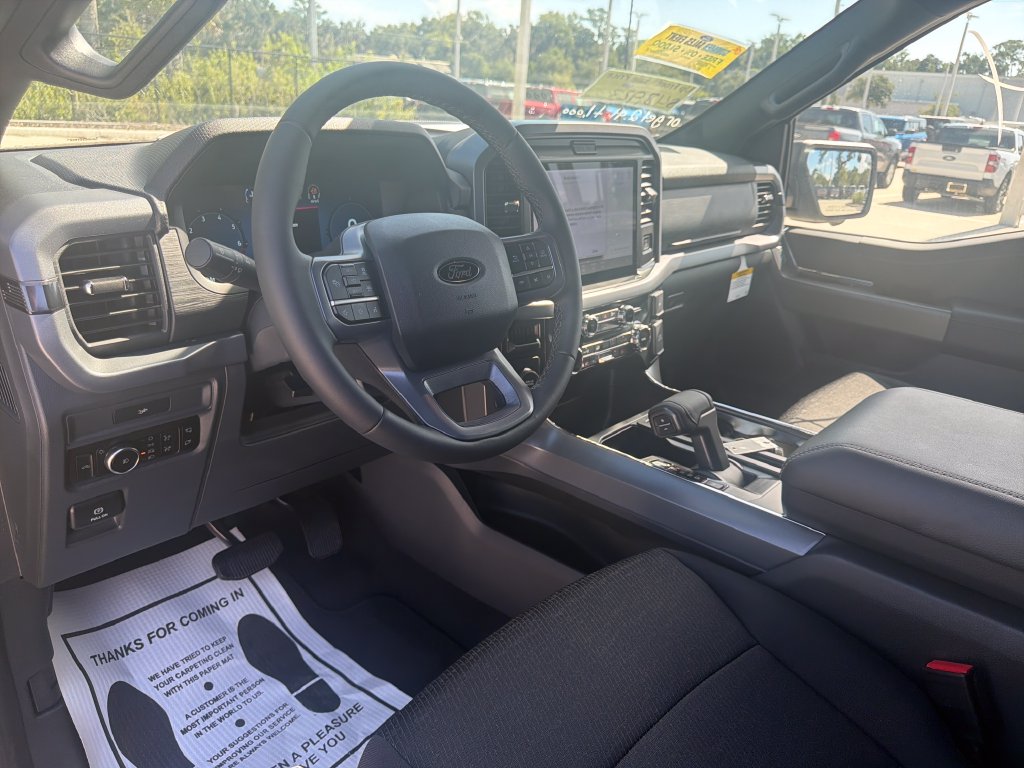 New 2026 Gray Ford XLT image 5
