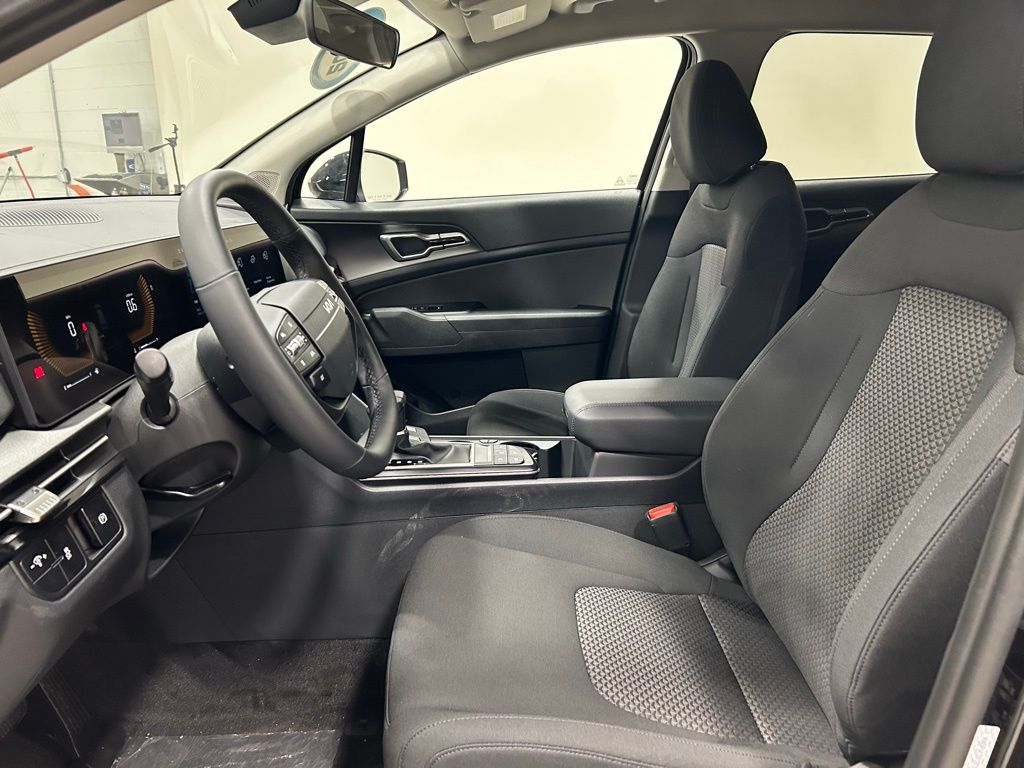 new 2026 Kia Sportage car, priced at $30,785