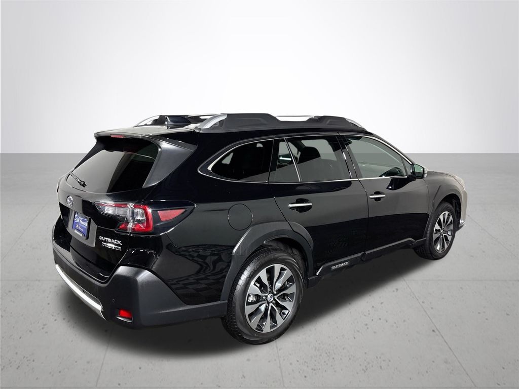 2024 Subaru Outback Touring XT