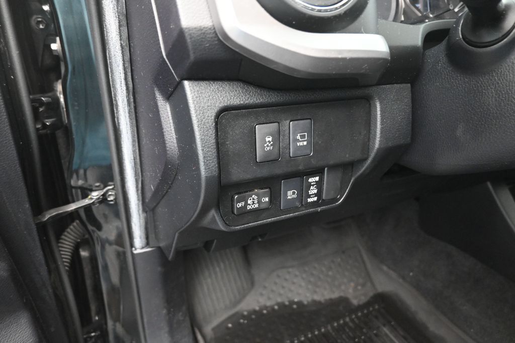 Used 2021 Toyota Tacoma Truck