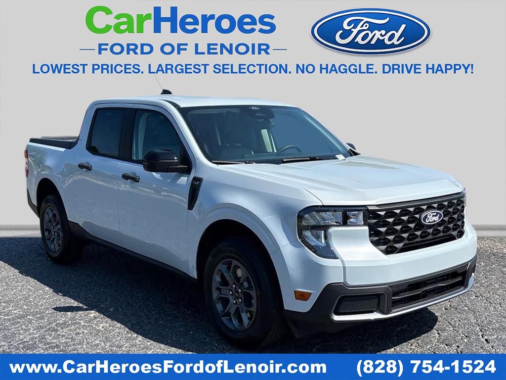 Space White Metallic 2026 Ford Maverick XLT SuperCrew AWD Pickup Truck All-Wheel Drive 8-Speed Automatic