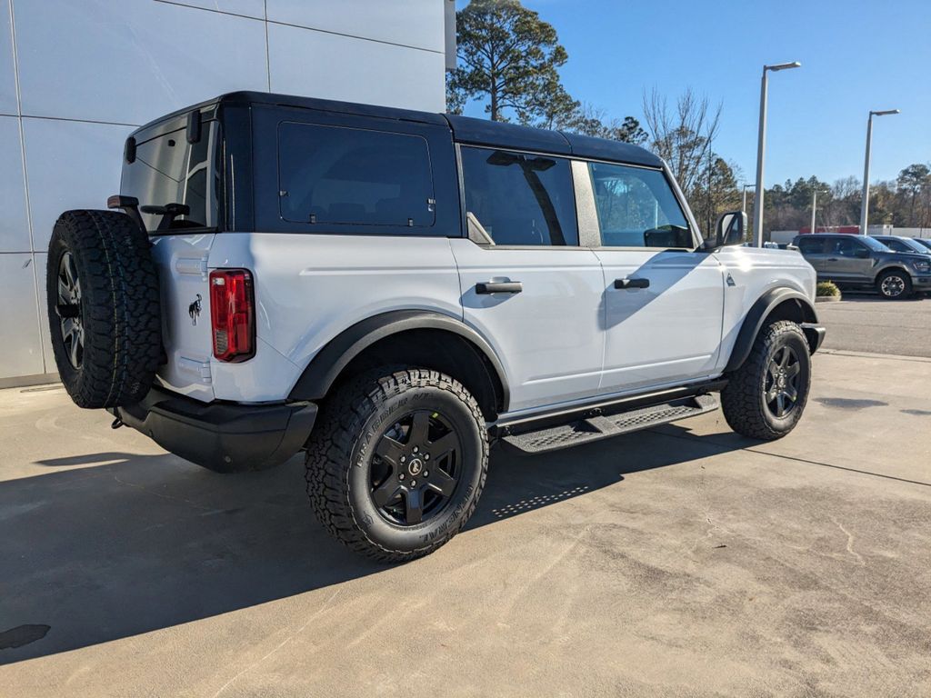 2024 Ford Bronco Black Diamond