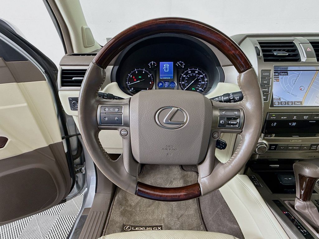Thumbnail: 2018 Lexus GX - 11