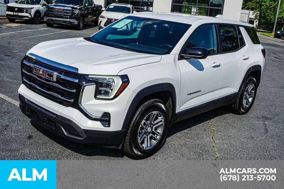 Used 2026 White GMC Elevation image 15