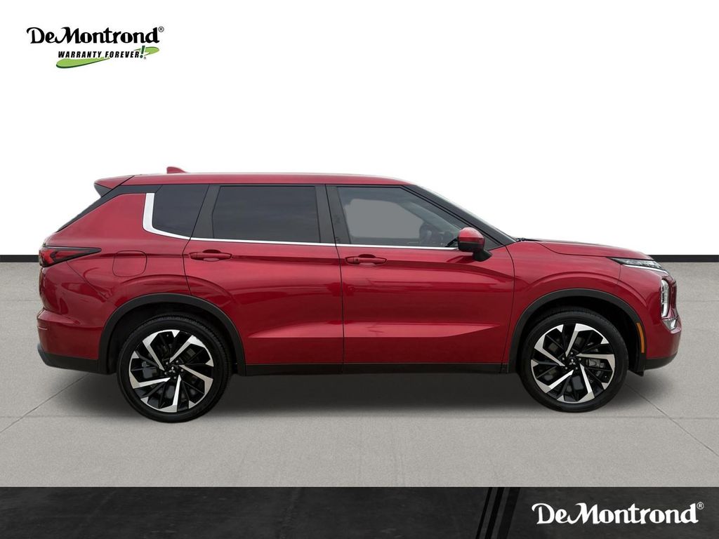 2022 Mitsubishi Outlander SE  at North Houston Mitsubishi