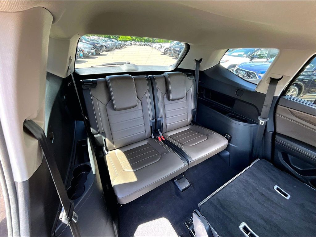 2024 Volkswagen Atlas — photo 17
