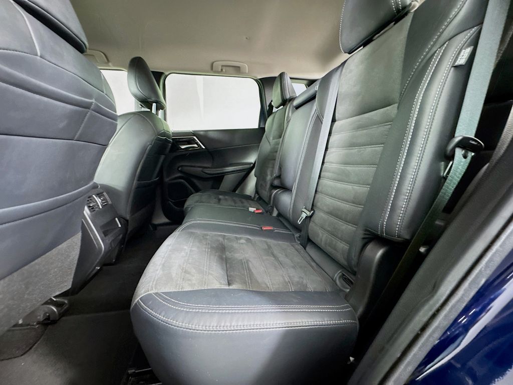 Used Car 2022 Mitsubishi Outlander  Se For Sale Under $25,000 In Austin, Texas