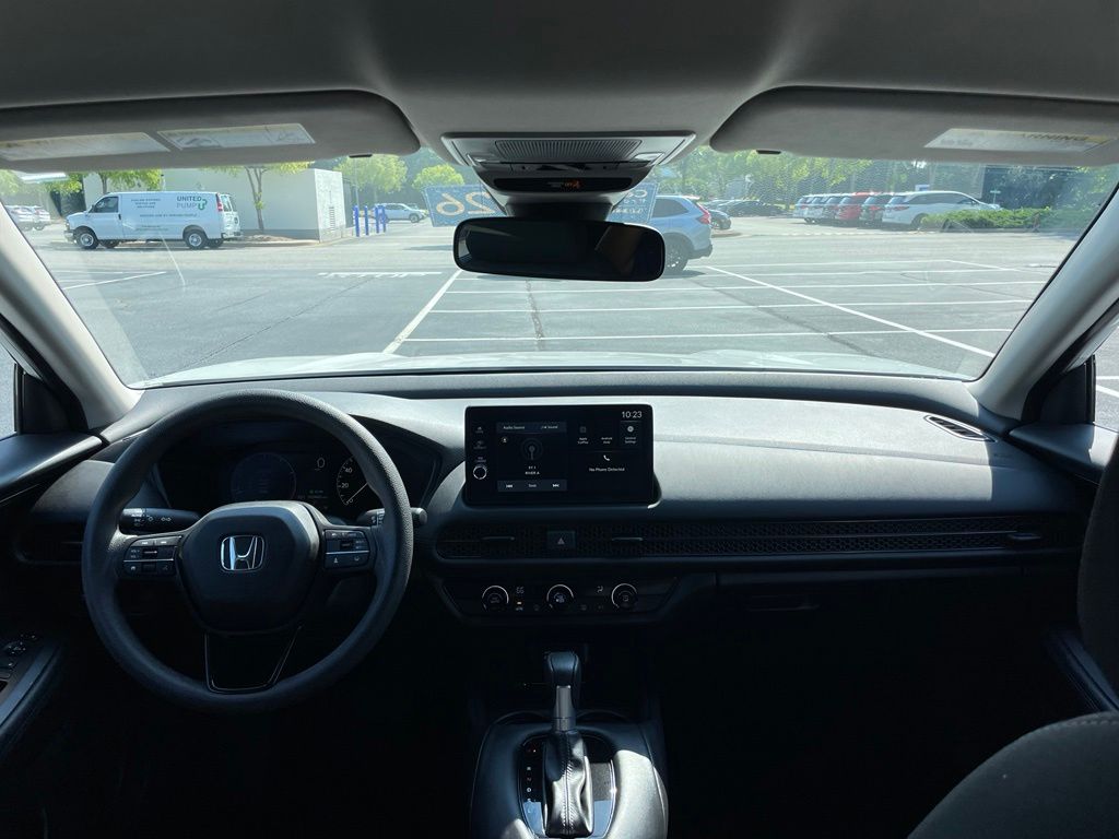 Thumbnail: 2026 Honda HR-V - 10