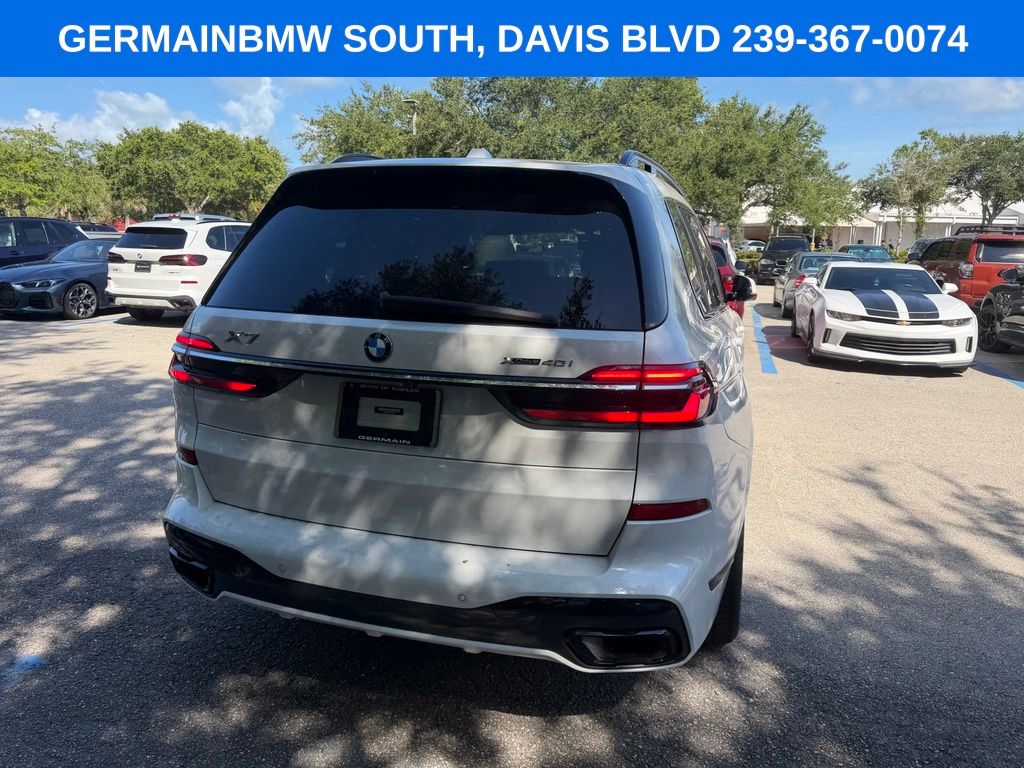 Used 2023 White BMW xDrive40i image 10
