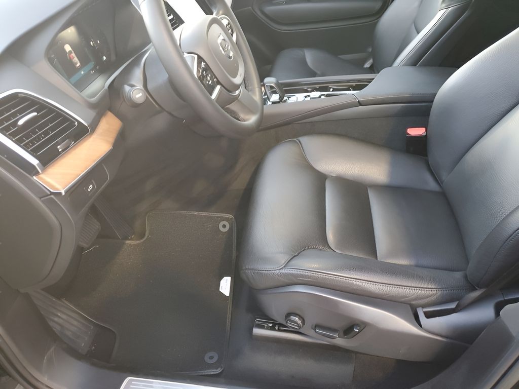 Used Car 2023 Volvo Xc90  B6 Plus 7-seater For Sale Under $40,000 In Austin, Texas