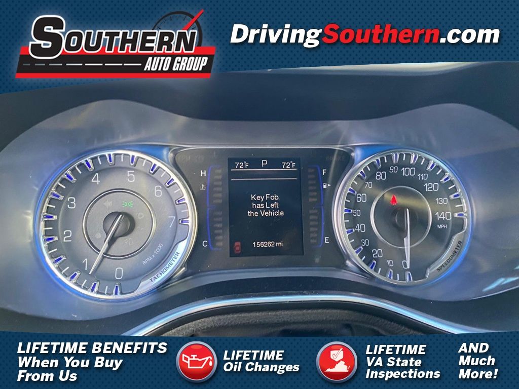 2015 Chrysler 200 Limited Sedan FWD