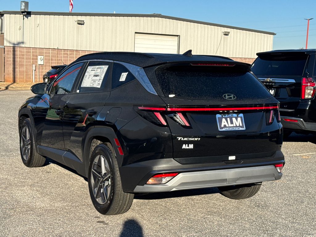 2026 Hyundai Tucson SEL Convenience photo 3