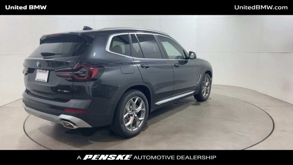 2024 BMW X3 xDrive30i 8