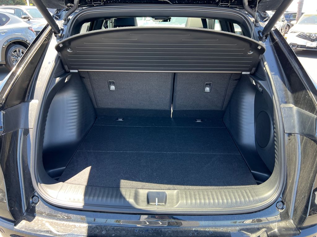 Thumbnail: 2025 Acura ADX - 23