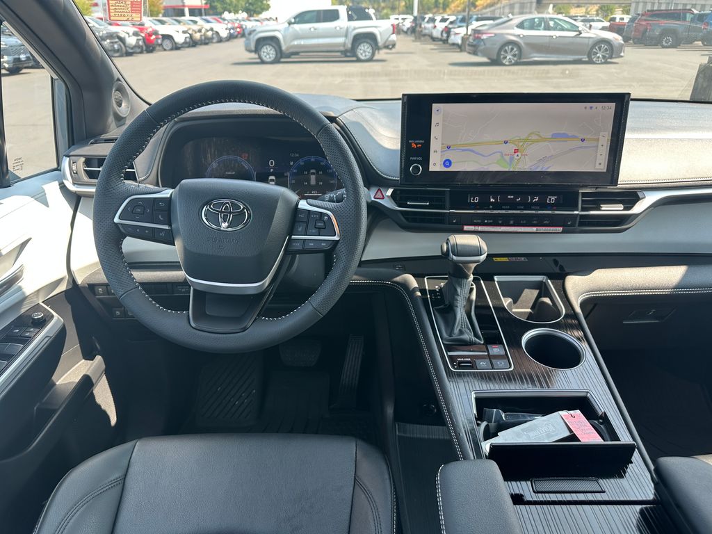 2026 Toyota Sienna XSE