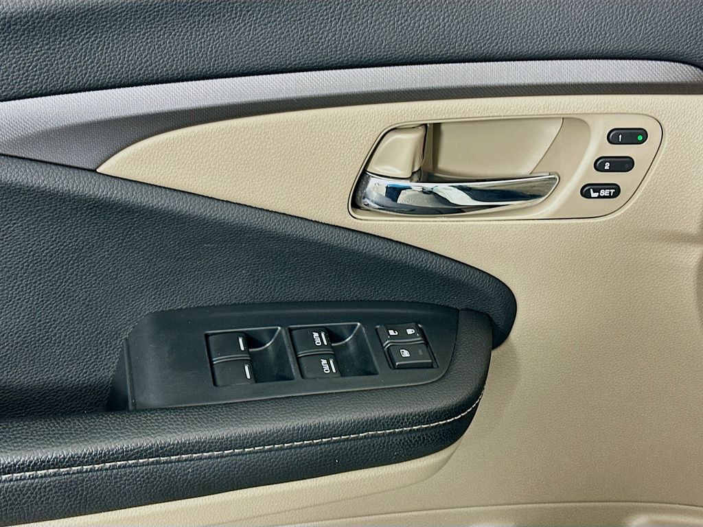 Thumbnail: 2022 Honda Ridgeline - 18