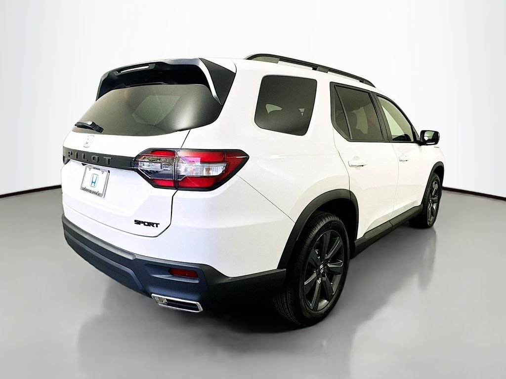 2025 Honda Pilot Sport 5