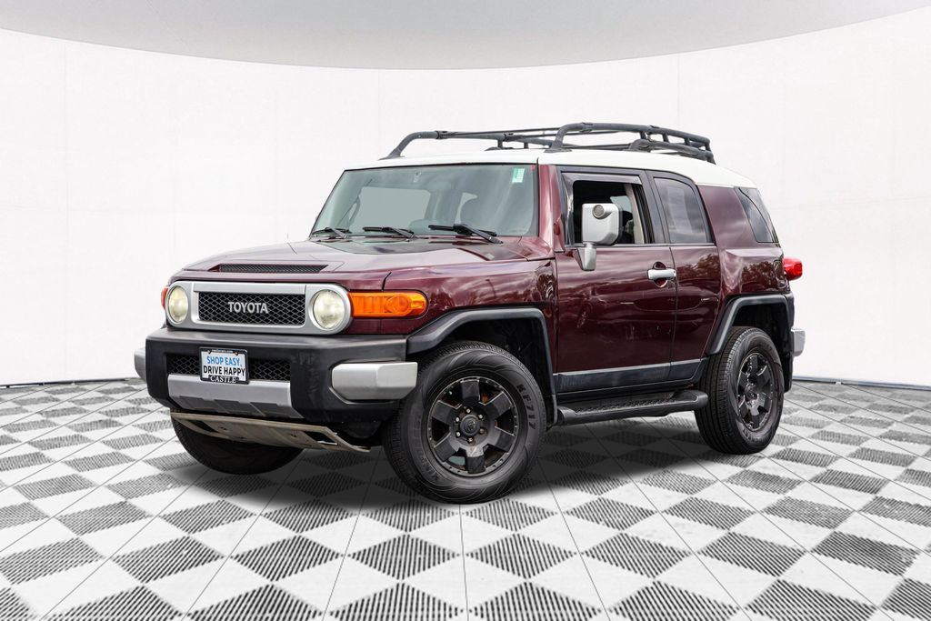 2007 Toyota FJ Cruiser Base 2