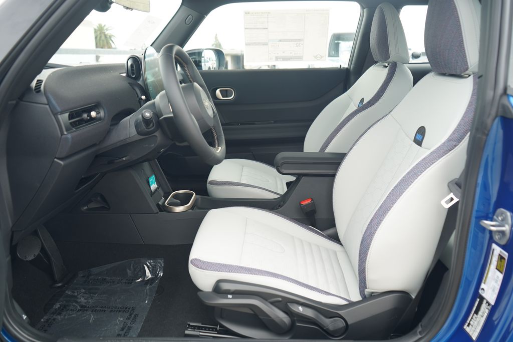 Thumbnail: 2026 MINI Cooper - 6