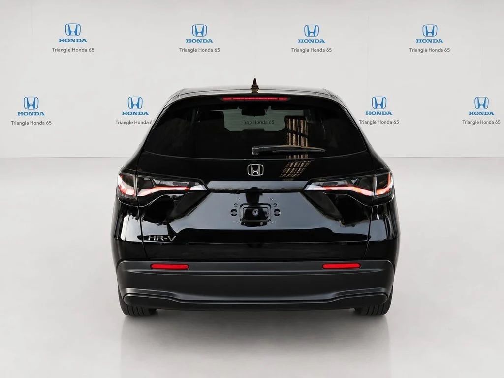 Thumbnail: 2027 Honda HR-V - 5