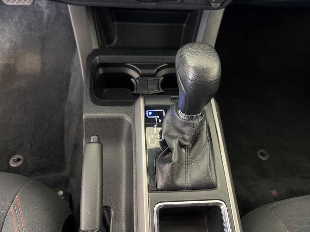 Used 2019 Black Toyota SR5 image 25