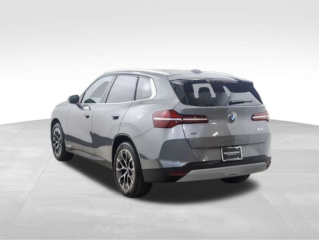 Thumbnail: 2026 BMW X3 - 3