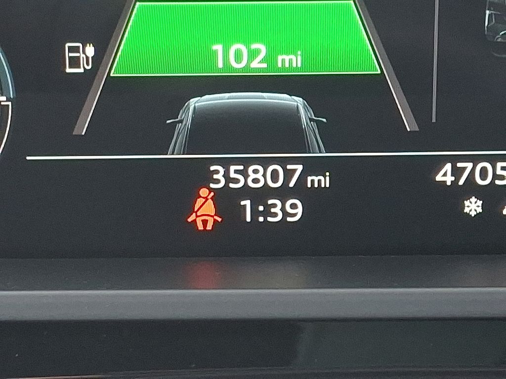 Thumbnail: 2022 Audi e-tron S - 21