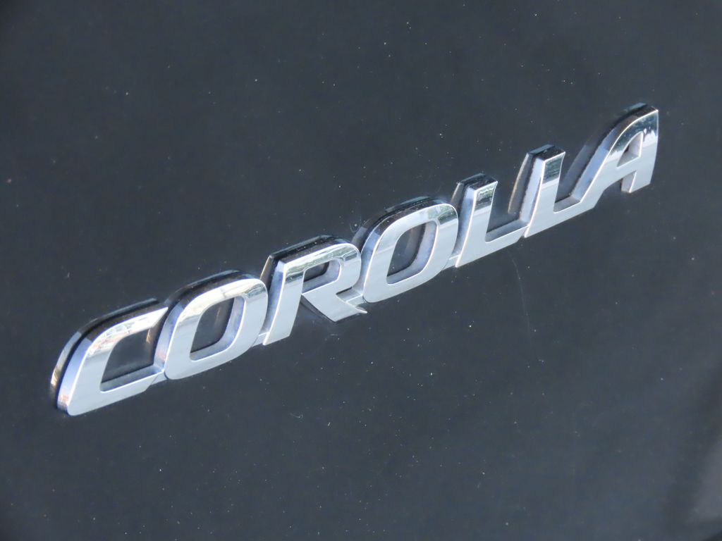 2018 Toyota Corolla SE 4