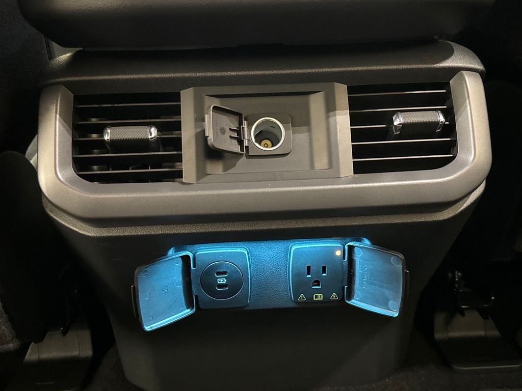 Certified Used 2025 Blue Ford XLT image 33