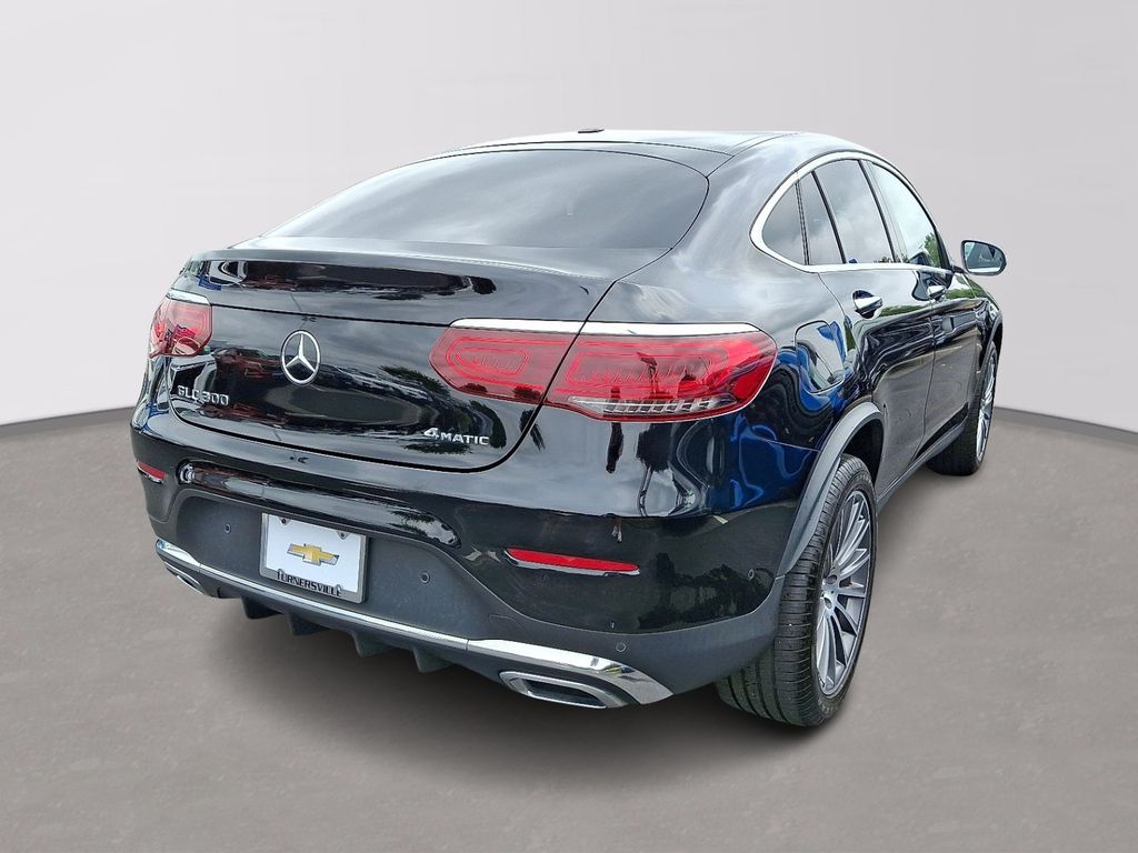 Thumbnail: 2022 Mercedes-Benz GLC - 6