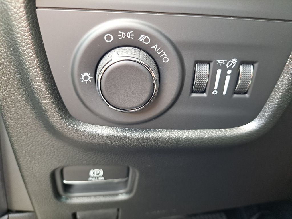 New Car 2025 Jeep Grand Cherokee L  Altitude X For Sale Under $50,000 In Austin, Texas