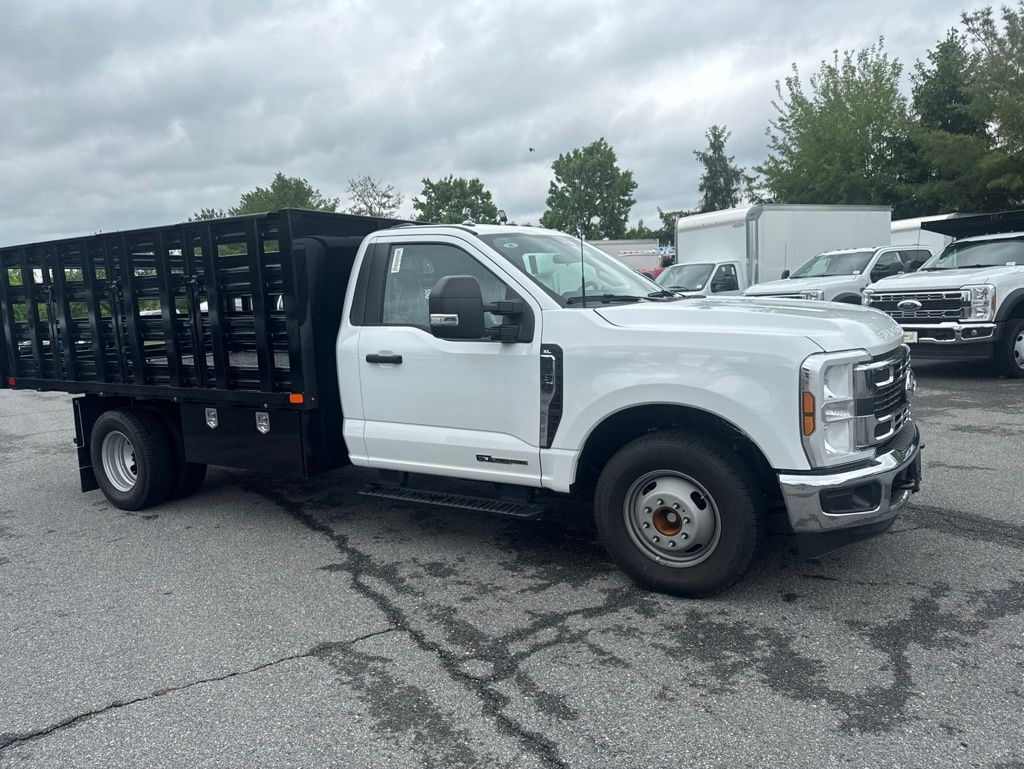 2026 Ford F-350 Chassis XL