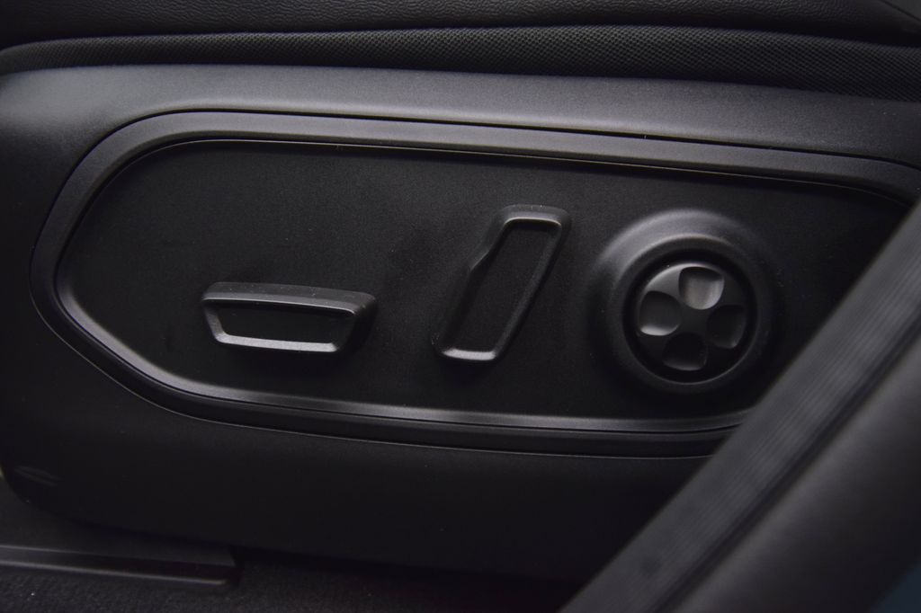 new 2026 Jeep Grand Cherokee L car, priced at $53,112