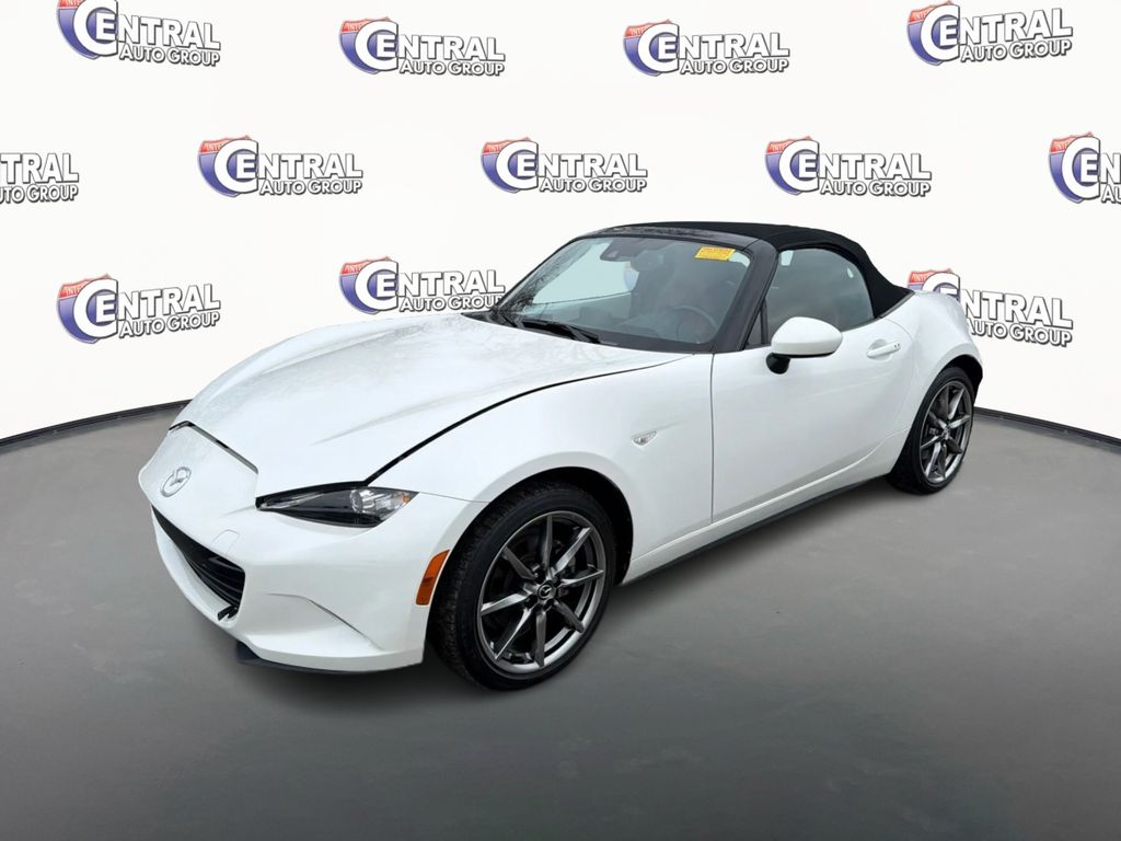 2023 Mazda MX-5 Miata Grand Touring RWD