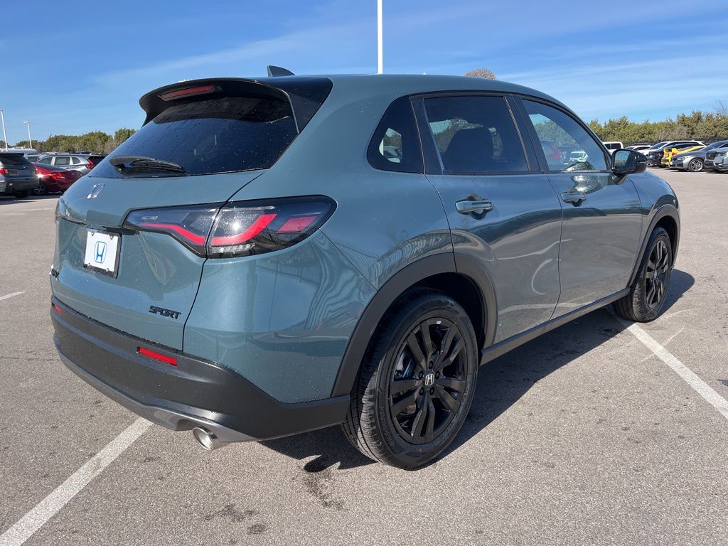 Thumbnail: 2026 Honda HR-V - 3